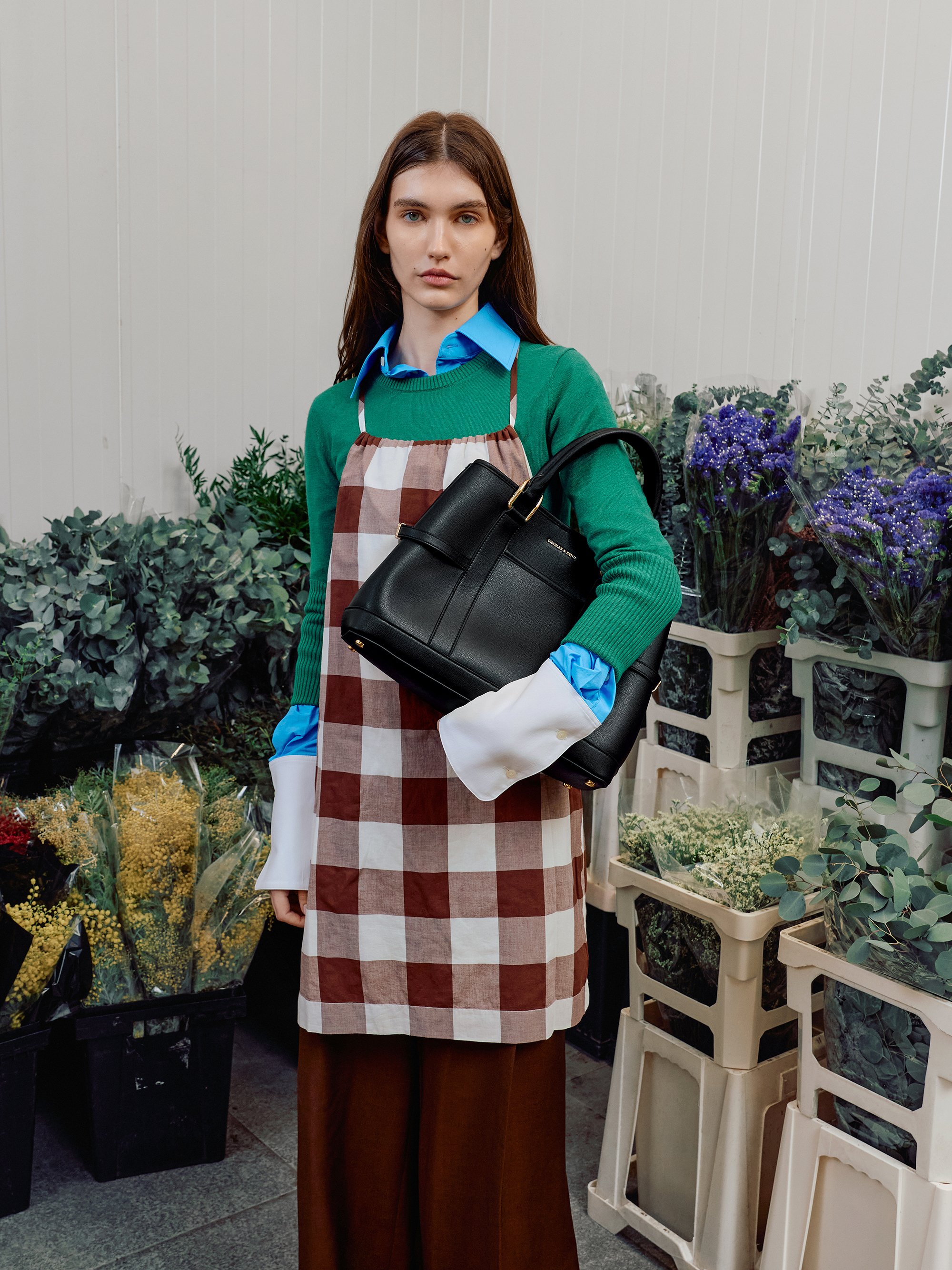 Structured black tote styling image two