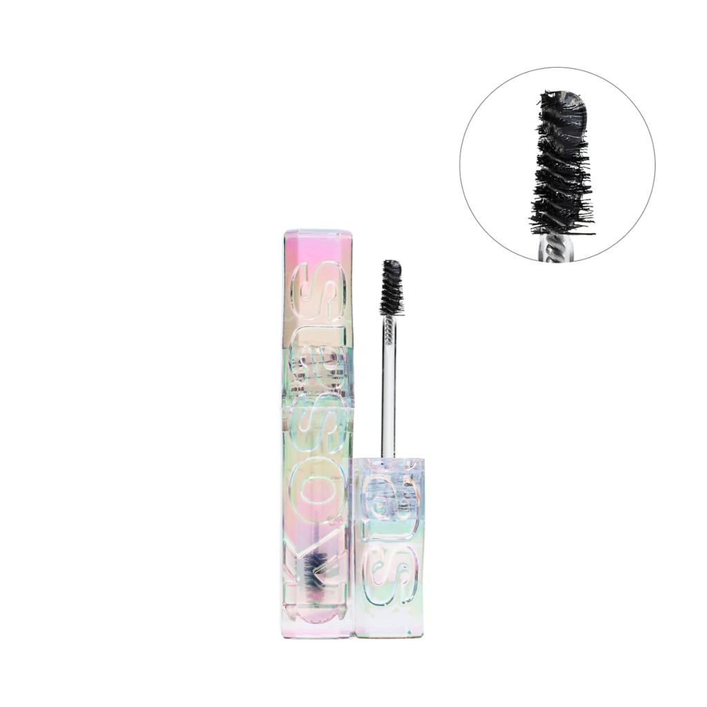 Clear brow gel keeps a low-makeup face from looking&nbsp;undone