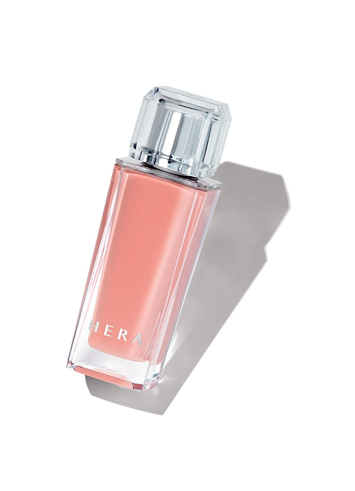 How to Use HERA Glow Tint When Skin Looks&nbsp;Dull