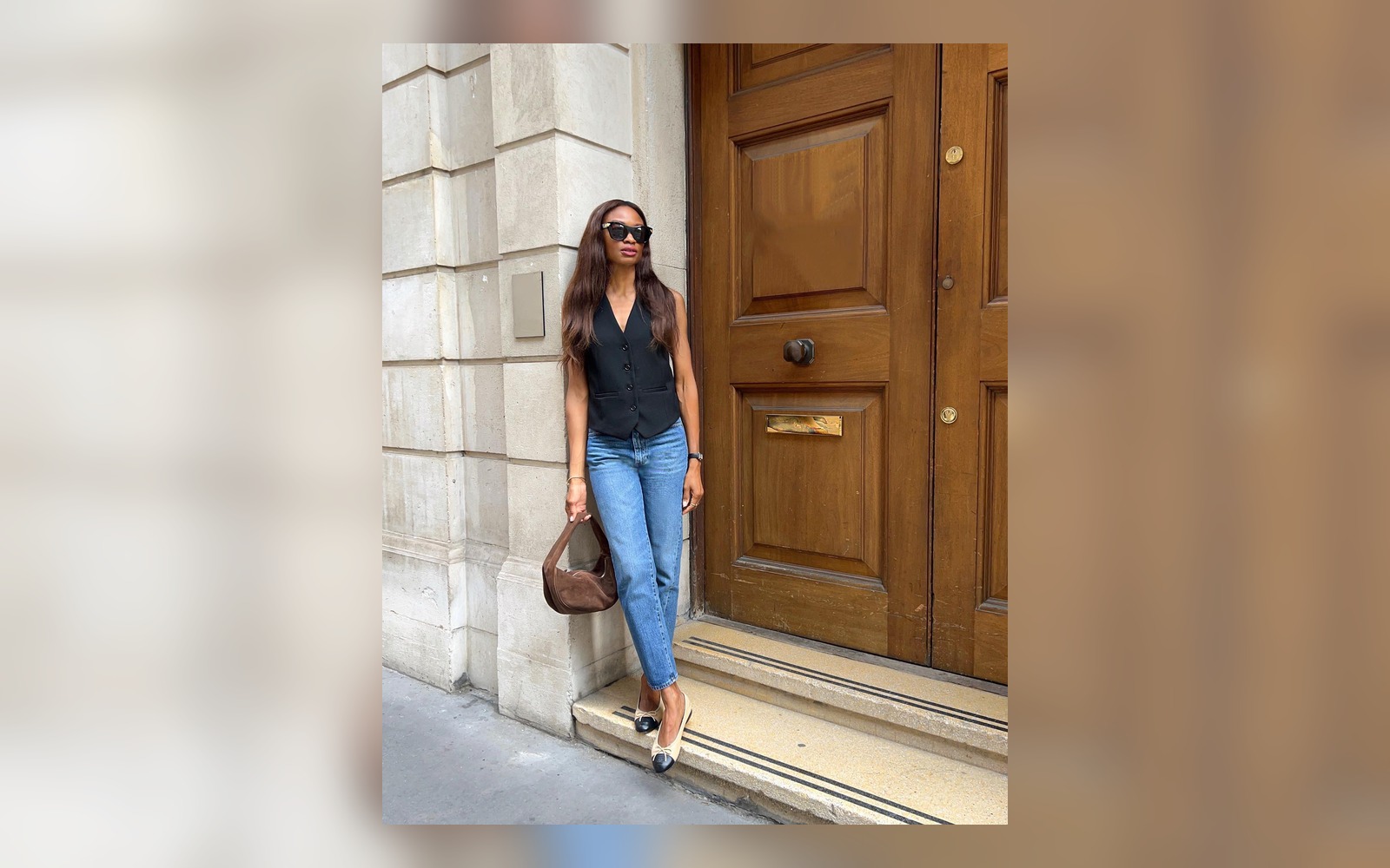 How to Wear Ballet Flats with Cropped Jeans