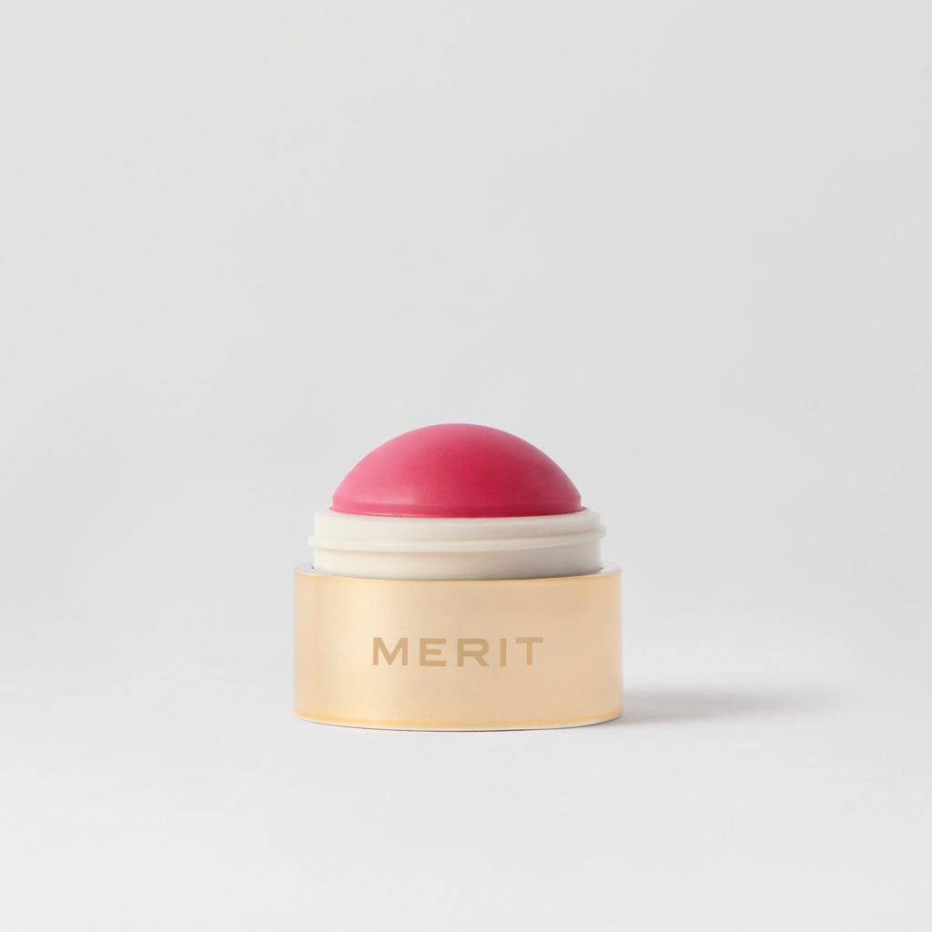 When the Face Needs More Warmth, MERIT Flush Balm Feels More Natural