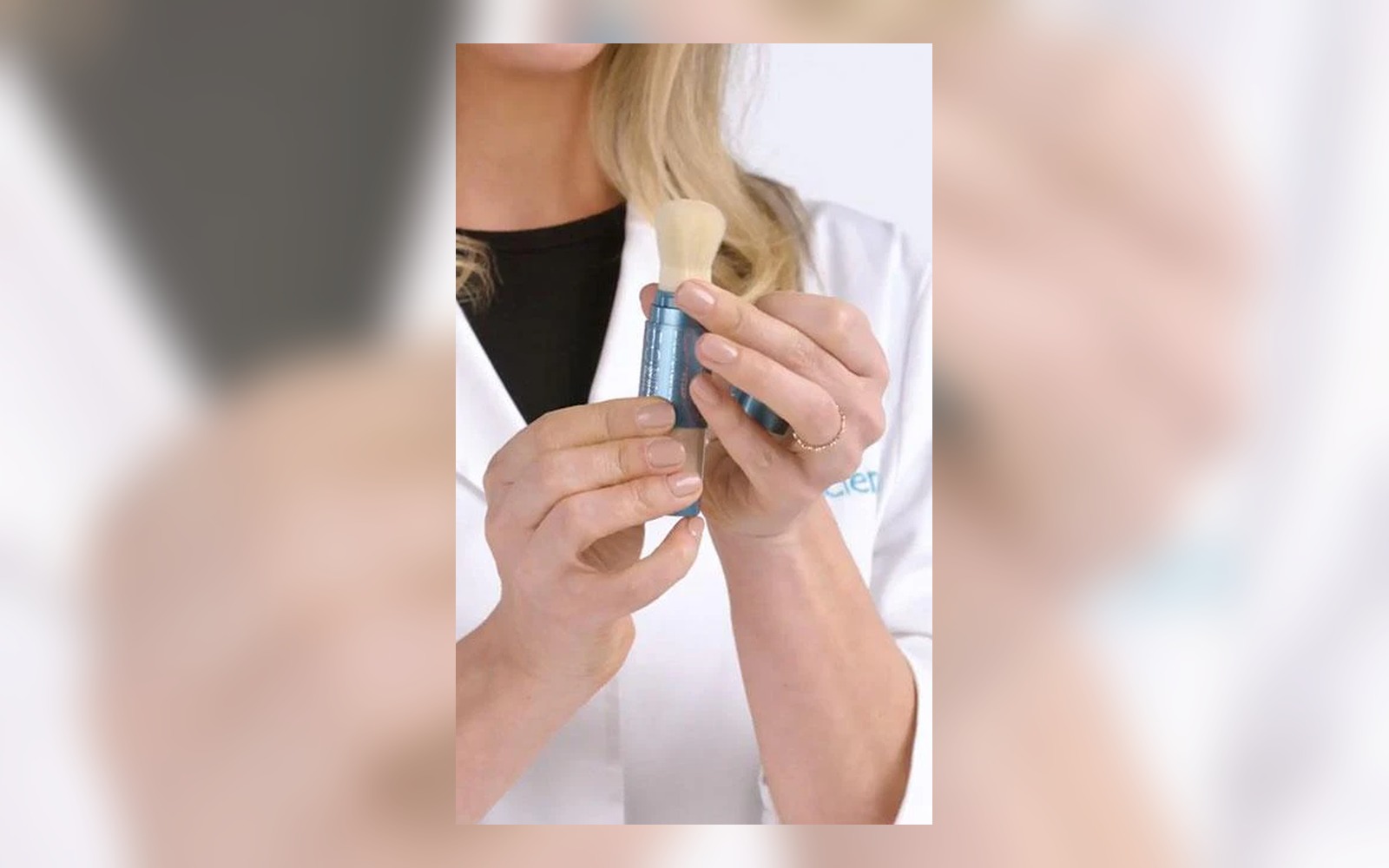 powder sunscreen brush activation instructions