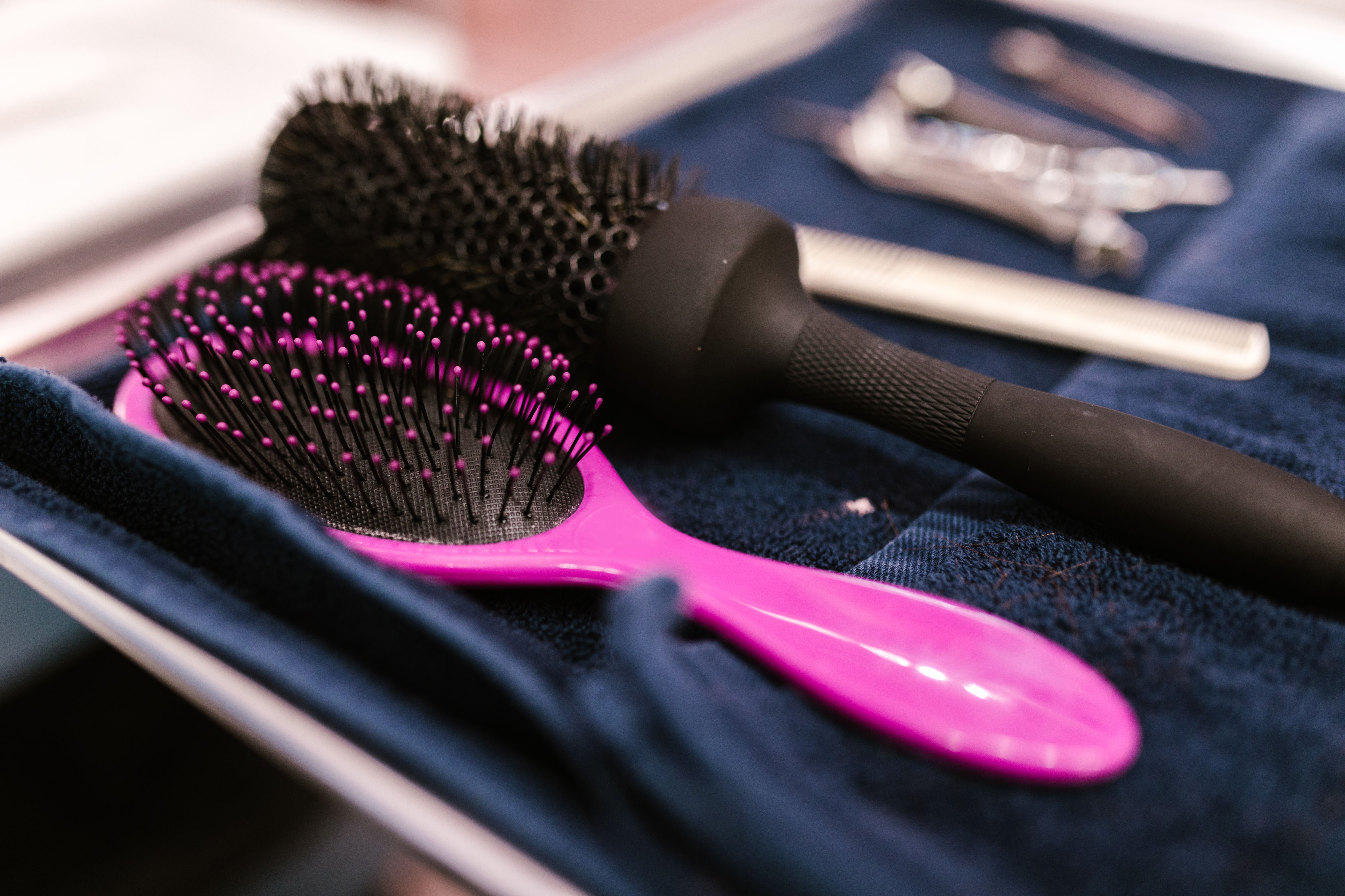 How to Clean a Hairbrush Without Damaging It